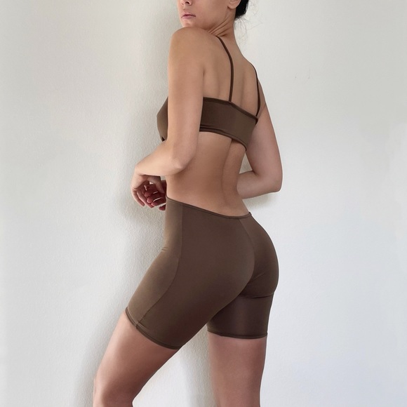 Brown playsuit - Picture 3 of 4